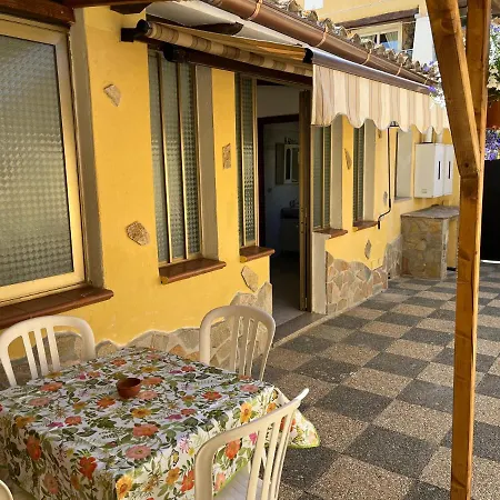 Nassia 1 By La Via Del Mare Viaggi E Vacanze Apartment