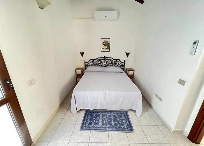 Nassia 1 By La Via Del Mare Viaggi E Vacanze Apartmán *